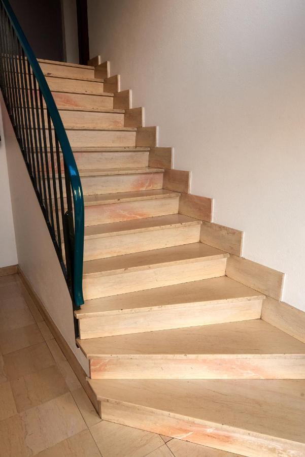 Chambres A Louer Dans Appartement Balcon - Wifi - Parking Gratuit Nevers Buitenkant foto