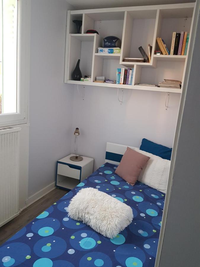Chambres A Louer Dans Appartement Balcon - Wifi - Parking Gratuit Nevers Buitenkant foto