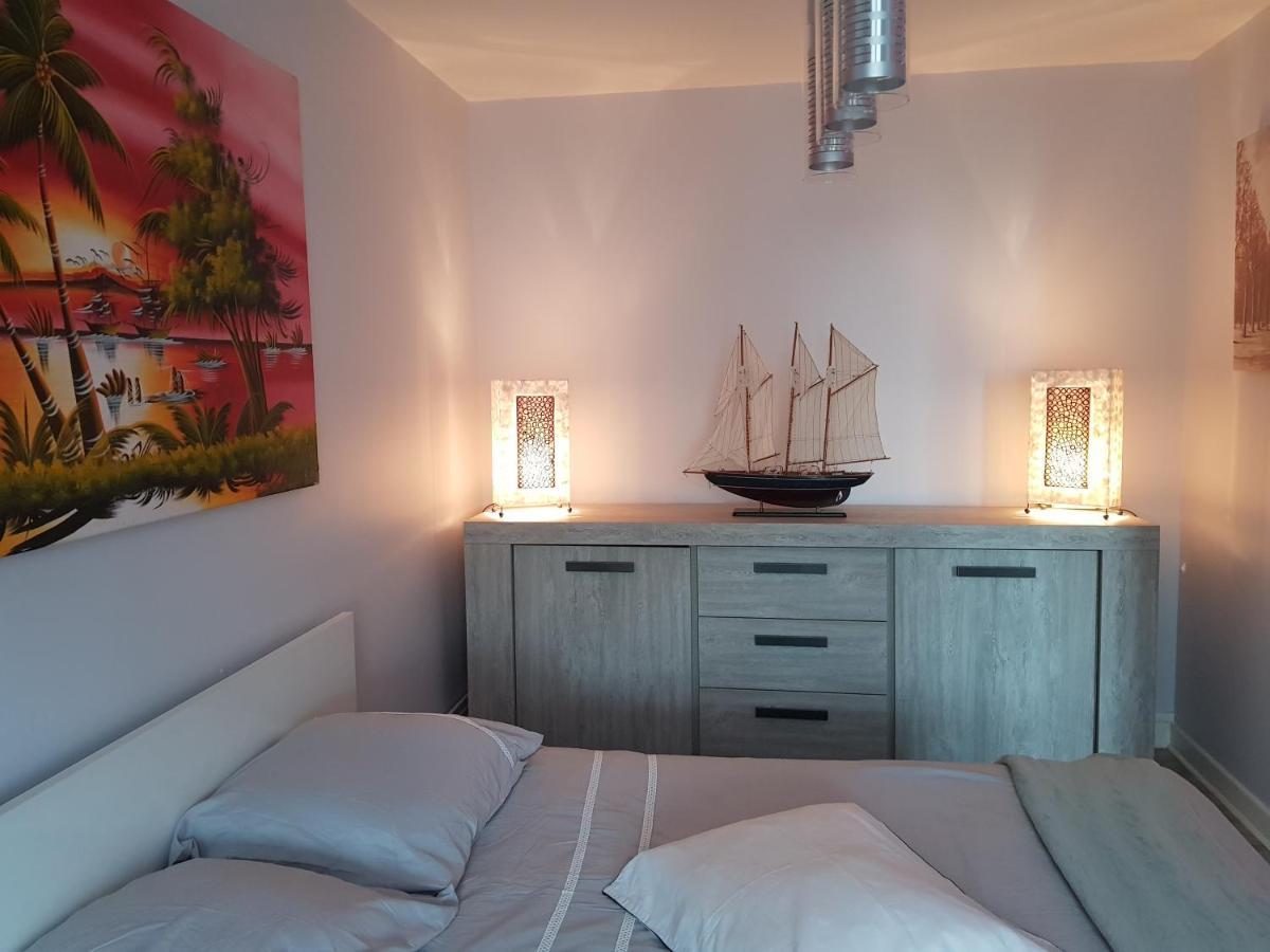 Chambres A Louer Dans Appartement Balcon - Wifi - Parking Gratuit Nevers Kamer foto