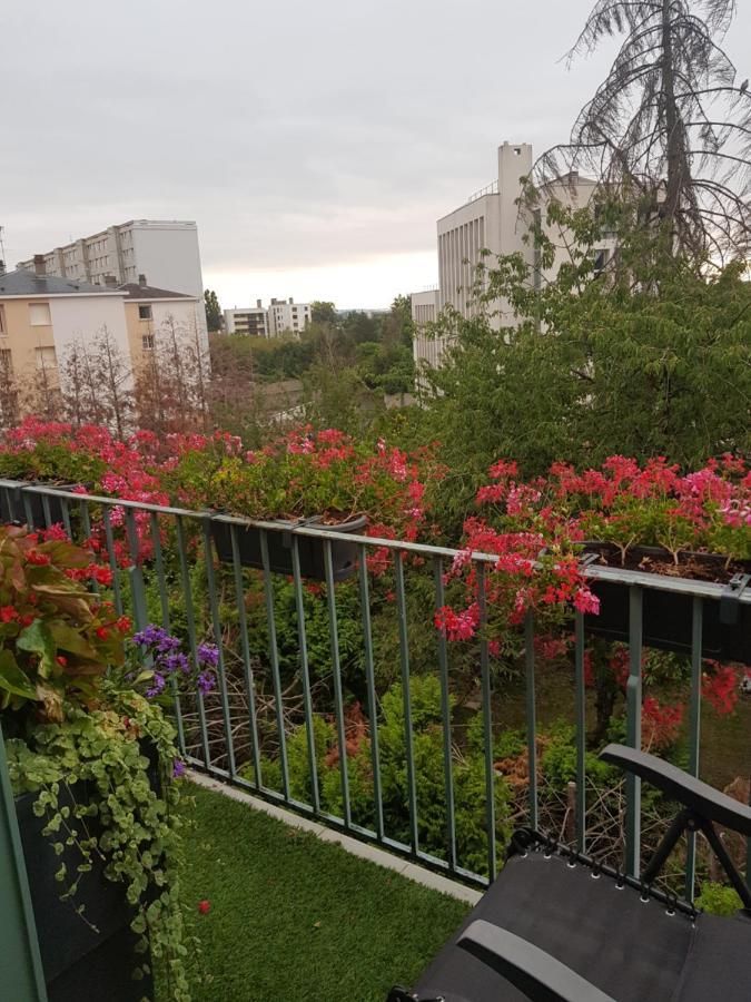 Chambres A Louer Dans Appartement Balcon - Wifi - Parking Gratuit Nevers Buitenkant foto